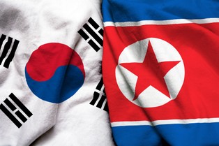 Ocieplenie na linii Pjongjang-Seul. Warunek: Korea Południowa porzuci "wrogą politykę"