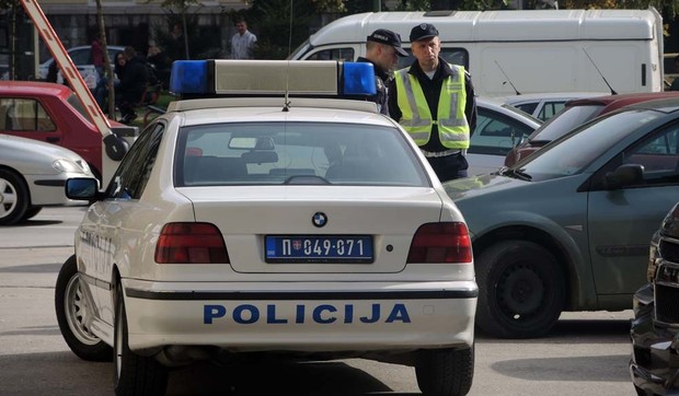 policija ilustracija