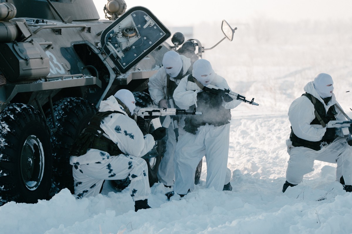 Russia.,Samara.,February,25,,2017.,Russian,Troops,During,Winter,War