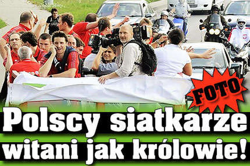 Polscy siatkarze witani jak królowie! FOTO i FILM