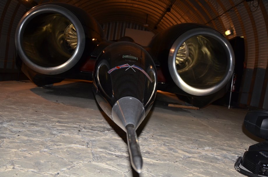 Thrust SSC, pojazd nadźwiękowy, którym przekroczono barierę dźwięku w 1997 r. Aktualny rekordzista świata