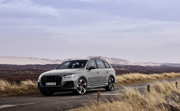 AUDI Q7 clean diesel Tipt. TDI 239KM 176KW