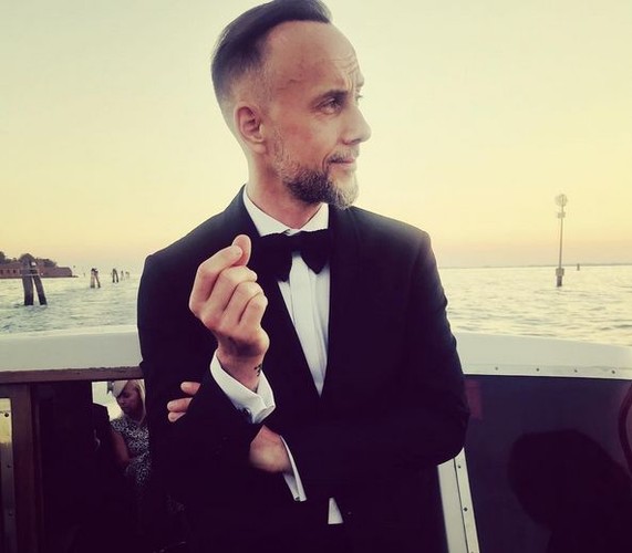 Nergal na ślubie Agnieszki Szulim i Piotra Woźniaka-Staraka