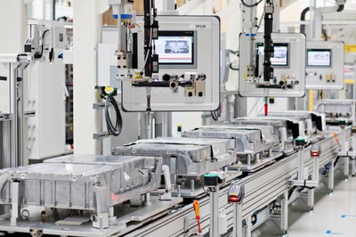 Dotacja od UE albo współpraca z chińskimi firmami. Bruksela stawia twarde warunki producentom akumulatorów do EV