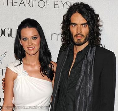 27374_katy-perry-russell-brand-380-d00022272b0bf75caf53d