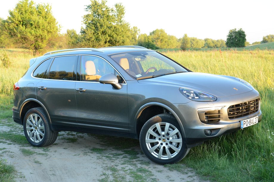 Porsche Cayenne S - szybki, luksusowy i ... bardzo drogi