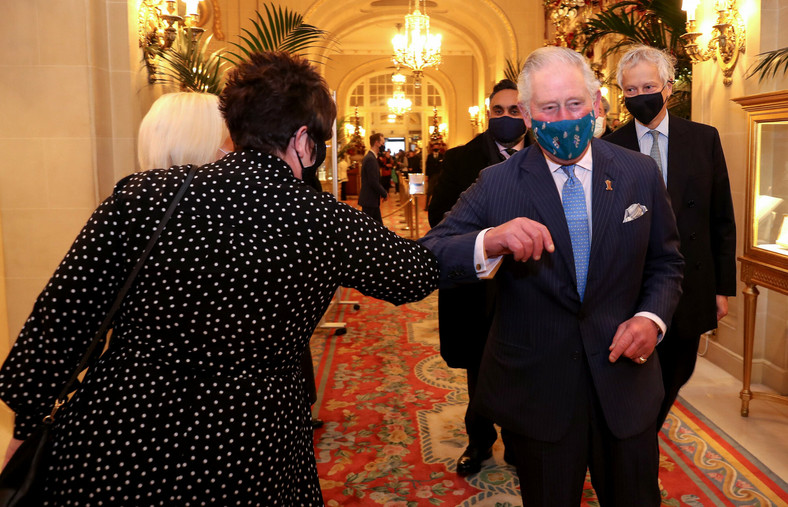 Książę Karol odwiedził hotel Ritz