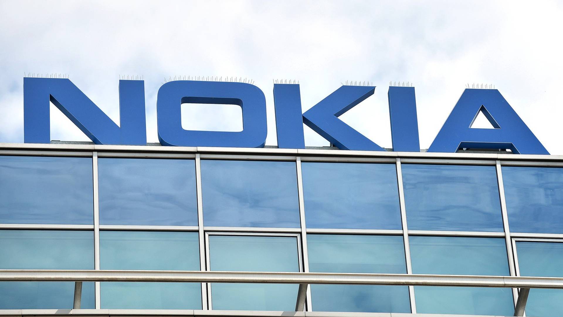 Stiže nova Nokia 9 i imaće 5 kamera?