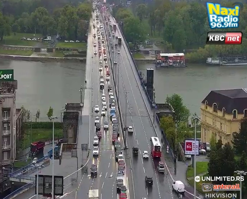 Brankov most, gužva