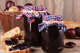 DŽEM OD ŠLJIVA IZ RERNE je zvezda slatke zimnice: Dodajte ova dva sastojka u recept i uživajte u NEPREVAZIĐENOM UKUSU