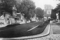 Klasizm na cmentarzach. Społeczna hierarchia ma się dobrze nawet po śmierci