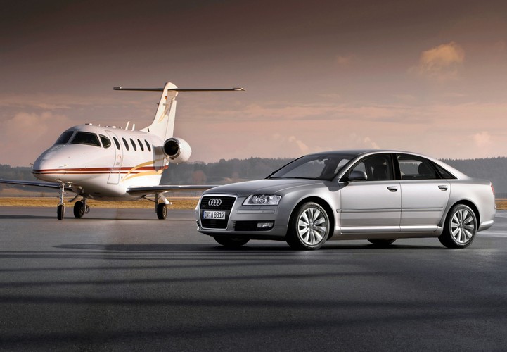 Audi A8 - zdjęcie ilustracyjne