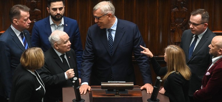 "Morderca!". Skandaliczne okrzyki w Sejmie. KO składa zawiadomienie do prokuratury na posłów PIS