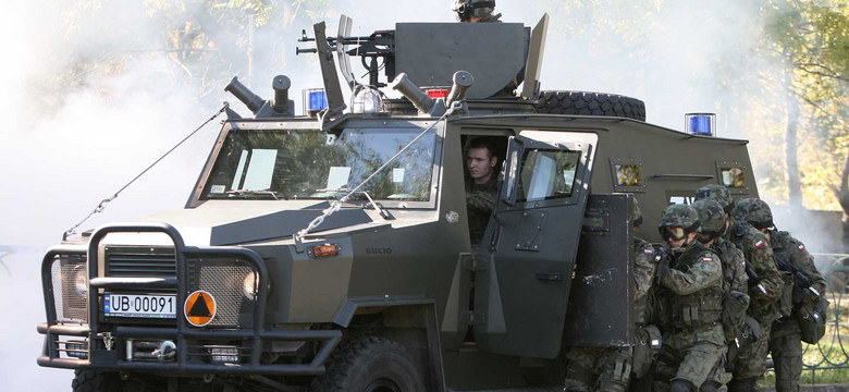 Polski wóz opancerzony w rosyjskiej niewoli po ataku na Biełgorod