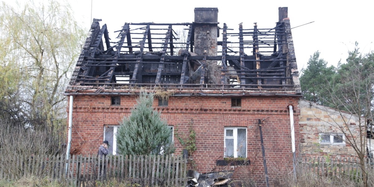 Podpalił siebie, Agnieszkę i skrzywdził dzieci