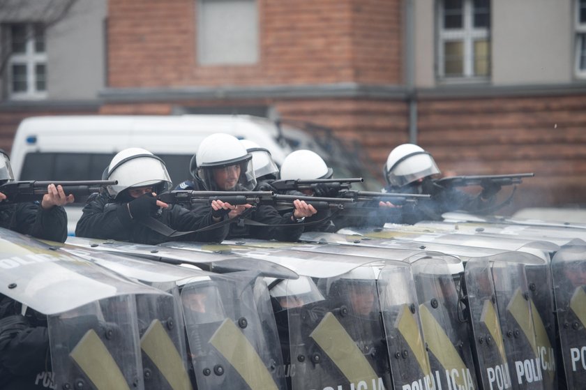 Policja jest gotowa na walkę z kibolami