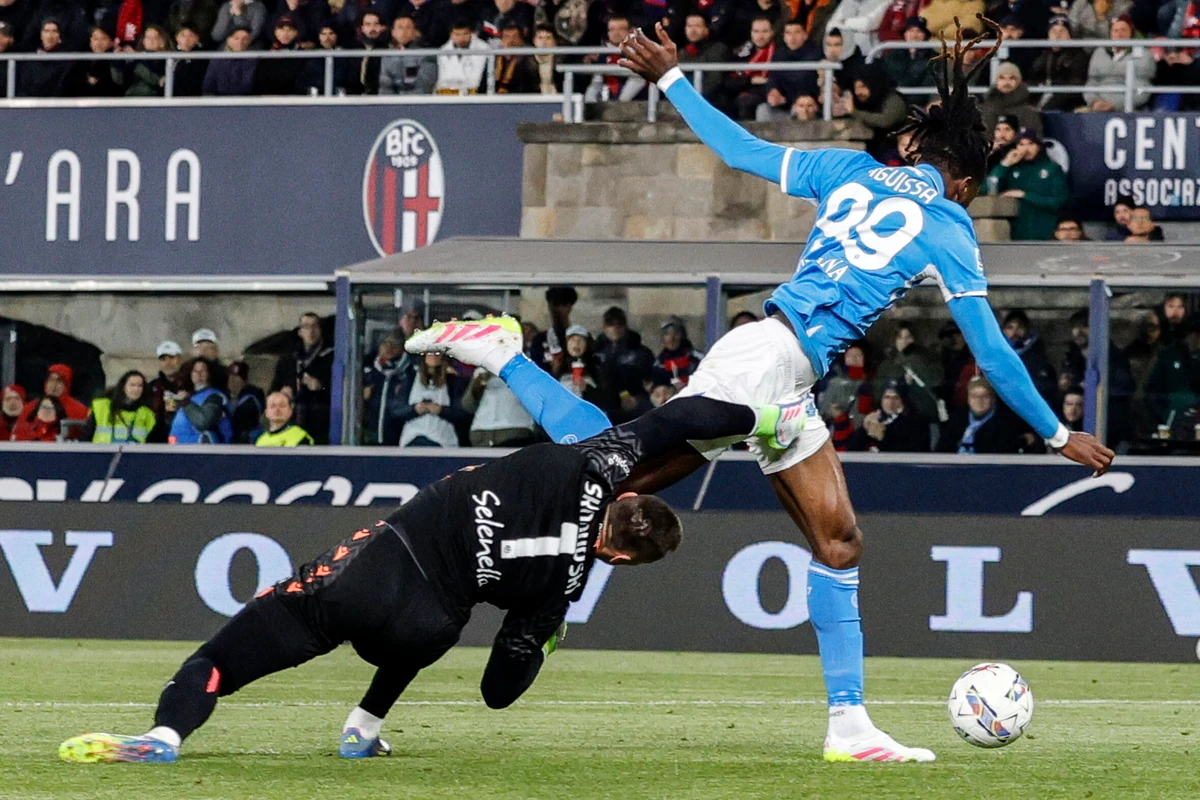 Skorupski kontuzjowany. Bramkarz reprezentacji Polski musiał zejść z boiska