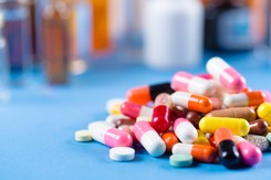 Naczelna Izba Lekarska bije na alarm. System zablokował psychotropy