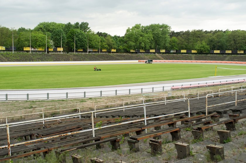 Wkrótce ruszy remont trybun stadionu na poznańskim Gołęcinie