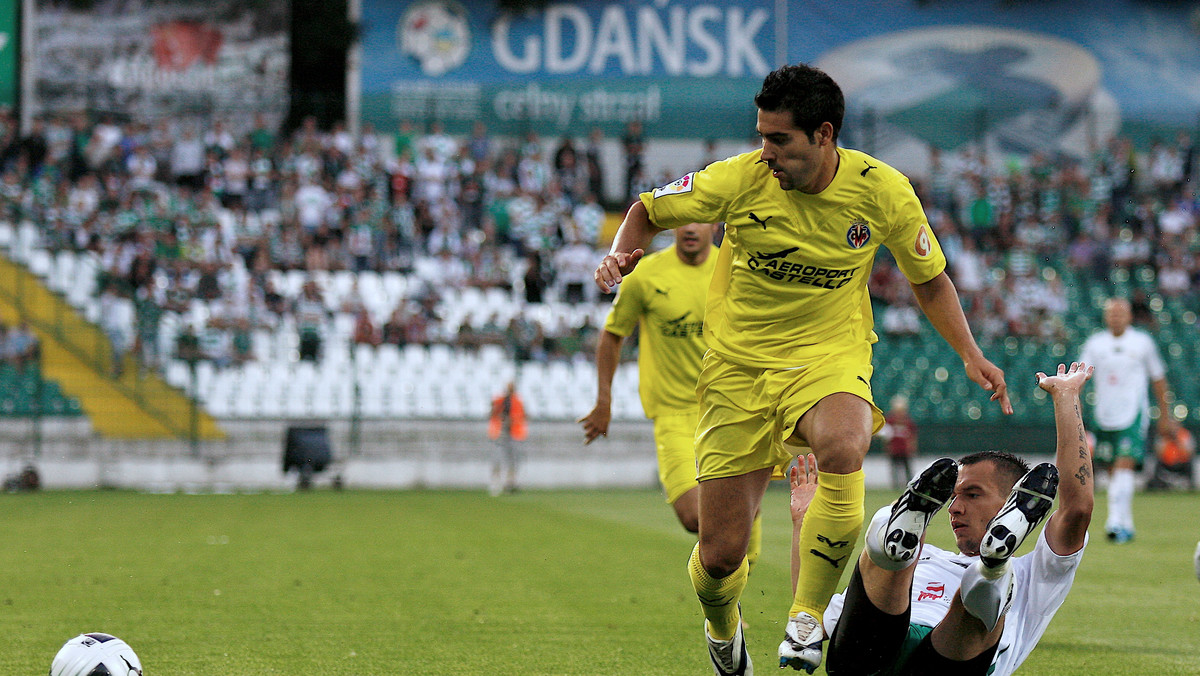 W sparingowym spotkaniu Lechia zremisowała w Gdańsku z siódmą ekipą hiszpańskiej ekstraklasy Villarreal 1:1 (1:0). Prowadzenie dla gospodarzy uzyskał Marko Bajic, wyrównał Santiago Cazorla. Mecz obejrzało prawie siedem tysięcy widzów.