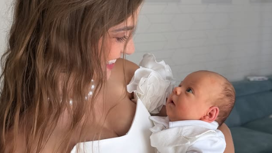 Dominika Jurena krstila svojho najmladšieho synčeka Šimonka. Zdroj: IG/dstaraofficial