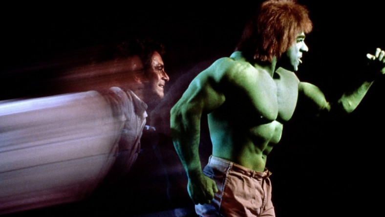 Lou Ferrigno - człowiek, który był pierwowzorem słynnego "Hulk`a" Cały Świat zna komiksowego bohatera, który z łatwością wpada w niekontrolowany szał. Mało osób jednak wie, kim był człowiek, który był odtwórcą głównej roli.