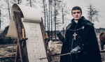 Serialowy Ojciec Jakub zachęca do głosowania. Spot z bohaterem "1670" hitem sieci