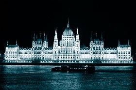 parlament-kek-d000016620a874d4de9e3