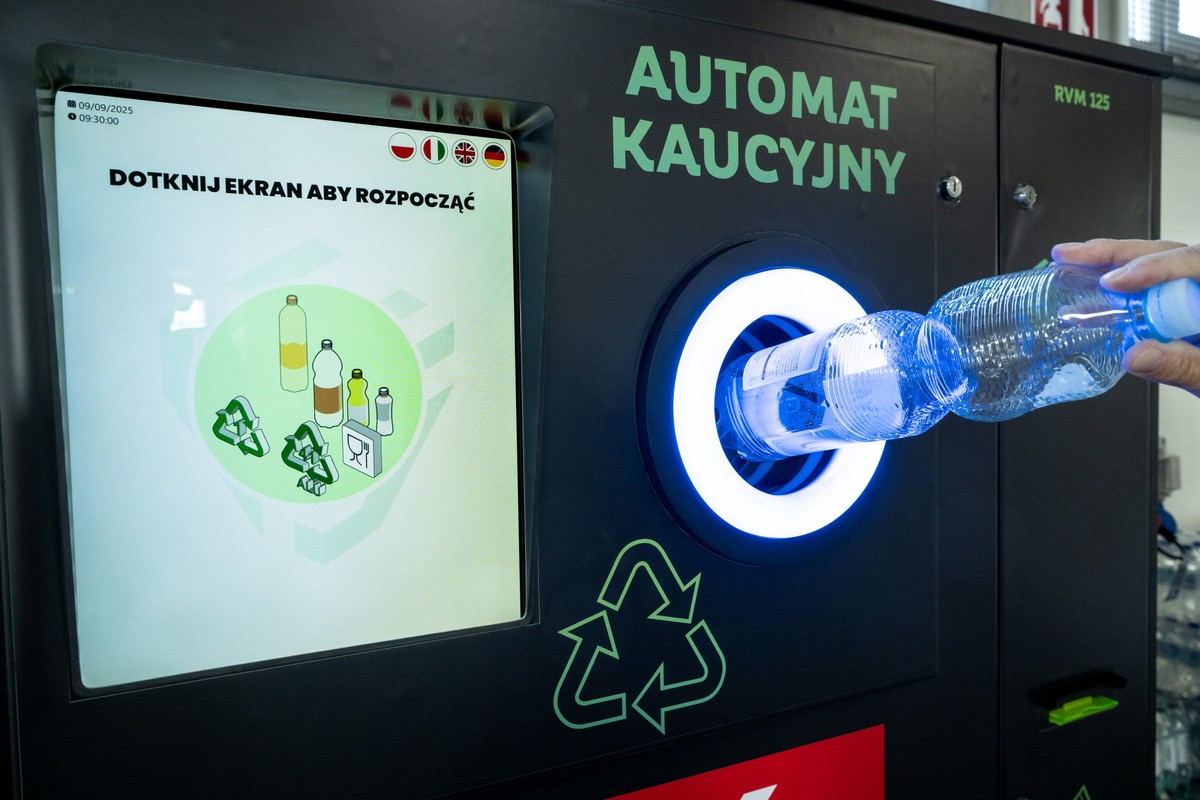 Gmina podnosi opłaty za śmieci. Powodem ma być system kaucyjny. "Płacimy podwójnie"