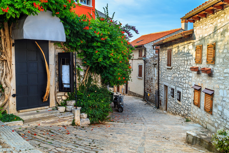 Chorwacja: charakterystyczne uliczki w centrum Rovinj