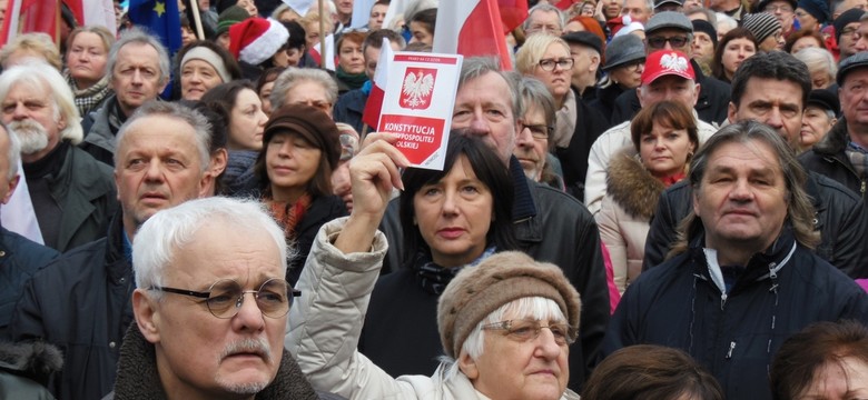 KOD zaprasza na 19. urodziny konstytucji