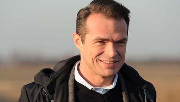 Nowak znów bezkarny? Sąd umorzył sprawę byłego ministra, a prokuratura była po stronie obrony