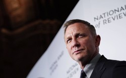 Z powodu koronawirusa przesunięto premierę nowego Bonda