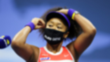 Maski symbolem tragedii. Triumfatorka US Open inspiruje na korcie i poza nim