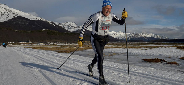 Trener z Ełku wychował dwóch kadrowiczów, a sam przebiegł świat na nartach