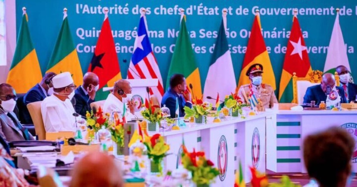Group drags ECOWAS to court over proposed military intervention in Niger - Vimarsana News