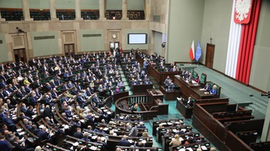 Sejm uchwalił nowelizację ustaw podatkowych wdrażającą Polski Ład