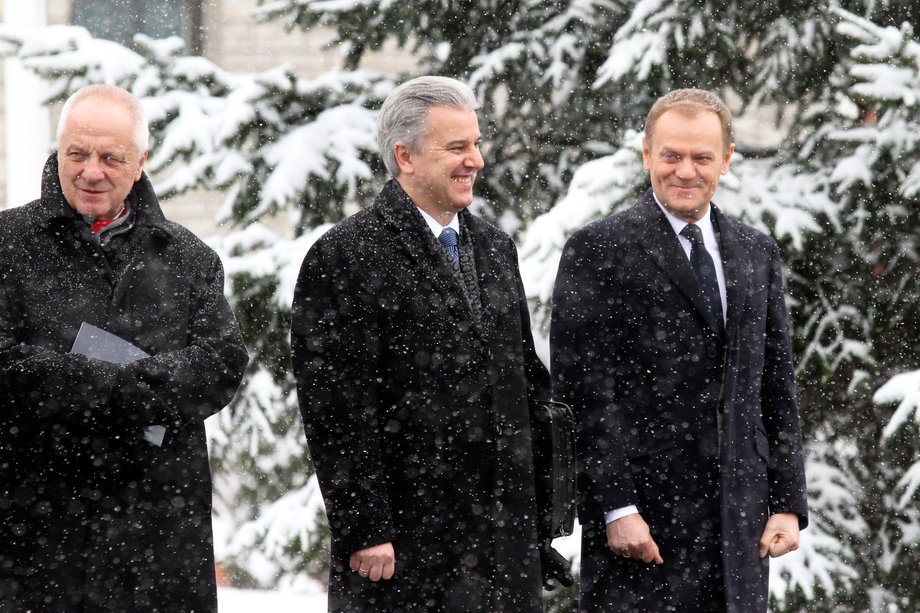 Cezary Grabarczyk (w środku) był posłem od 2001 r.