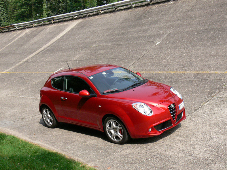 Alfa Romeo MiTo z tytułem Auto Europa 2008