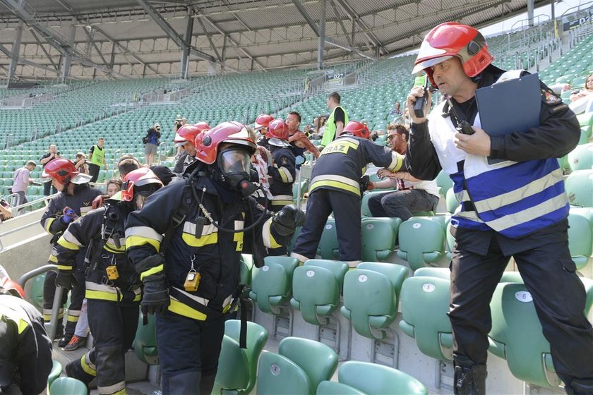 Atak terrorystyczny na stadionie