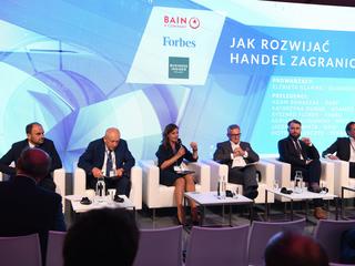 - Wg niedawnych badań już ponad 50 proc. polskich przedsiębiorców myśli o zakupie jakiejś zagranicznej firmy - podkreślono na panelu poświęconemu handlowi zagranicznemu podczas XXIX Forum Ekonomicznym w Krynicy.