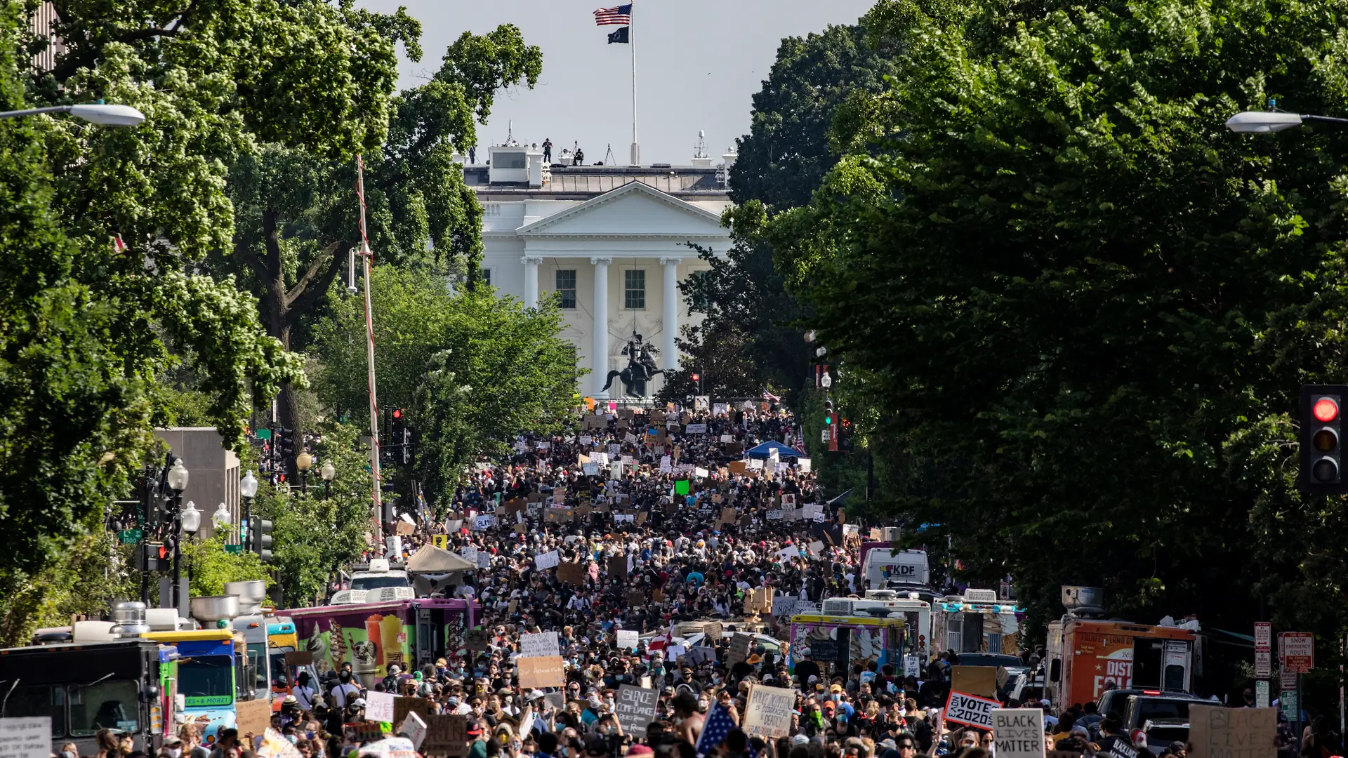 Wg badań protesty w USA nie wpłynęły na wzrost liczby zakażeń koronawirusem