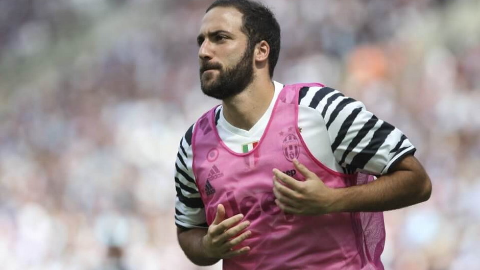 Gonzalo Higuain w barwach Juventusu