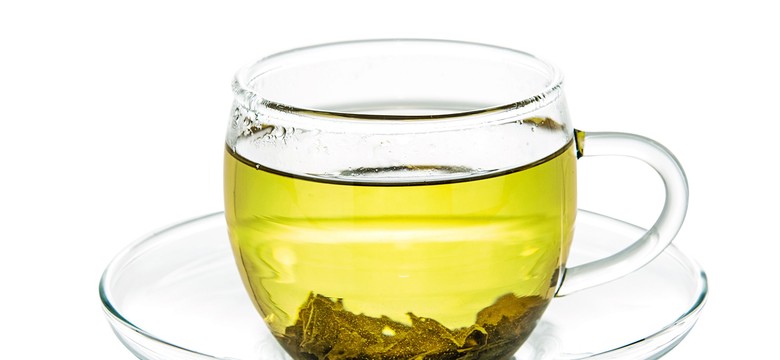 L-Teanina – naturalny sposób na spokój i koncentrację? Co mówi nauka o aminokwasie z liści herbaty