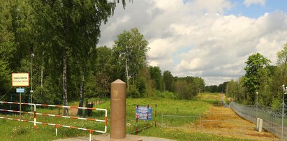 To miejsce to trójstyk w Wisztyńcu. Z lewej jest Litwa, z prawej Rosja. Zapytaliśmy, jak mieszka się tam Polakom. Czy boją się Rosjan?