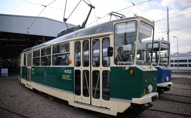 Prezentacja zabytkowego tramwaju 102N z Poznania