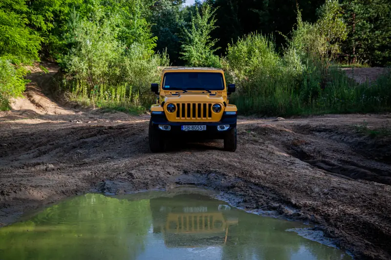 Czy Jeep Wrangler nadal króluje? Sprawdziliśmy to w naszym teście