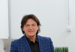 Zdravko Čolić