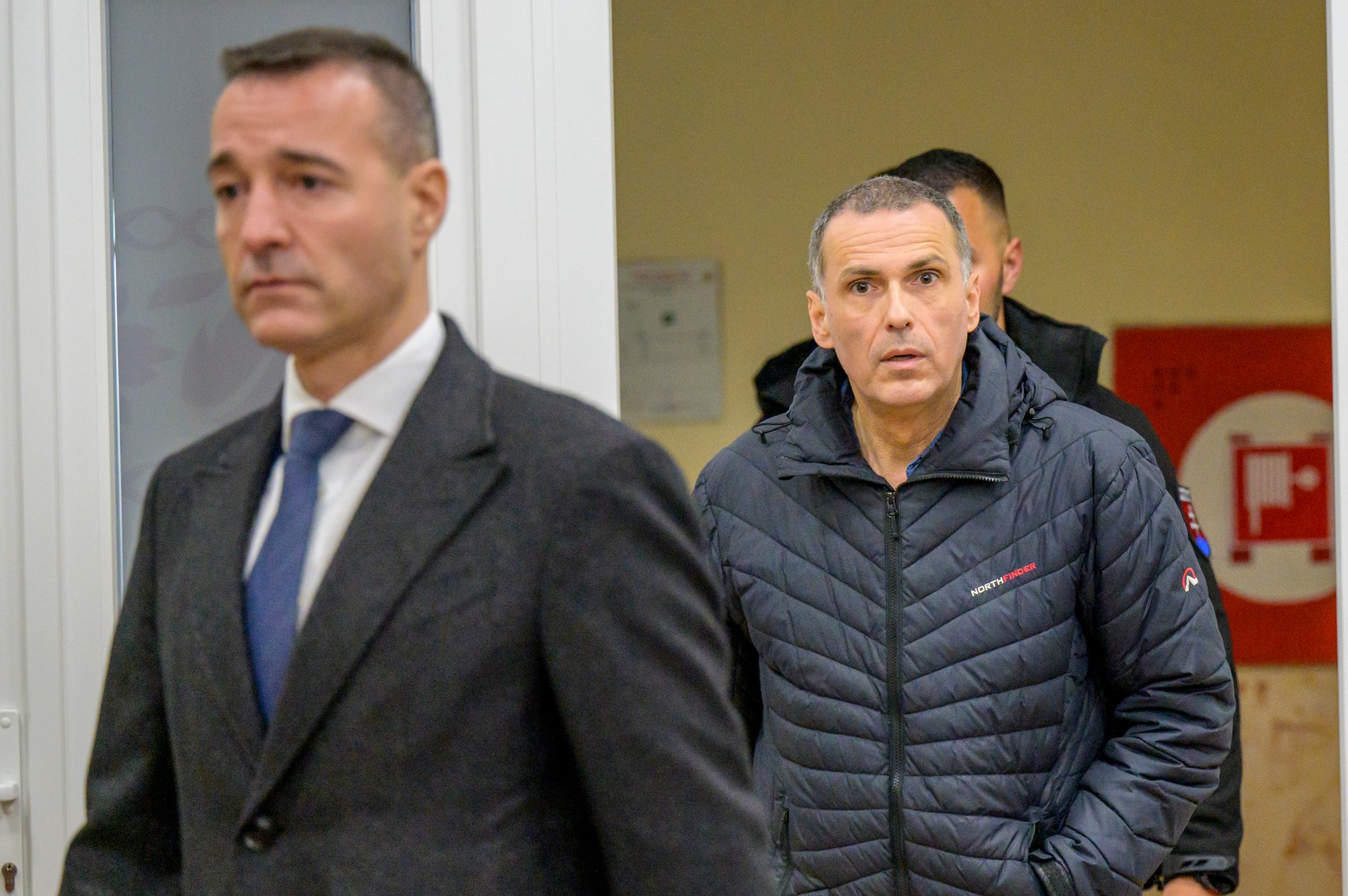 Generálny prokurátor SR Maroš Žilinka (uprostred) a minister školstva, výskumu, vývoja a mládeže SR Tomáš Drucker.
