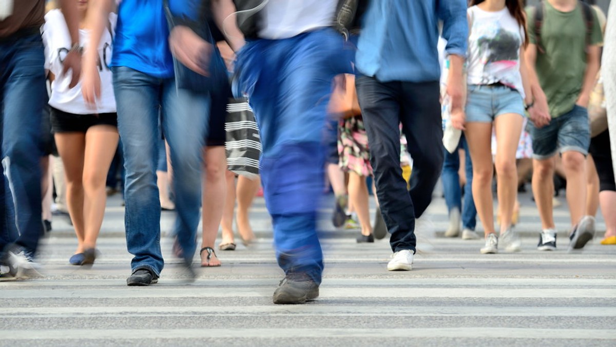 W ciągu najbliższych 30 lat wszystkie spośród 66 największych miast w Polsce odnotują spadek liczby ludności. Populacja Zabrza, Bytomia, Świętochłowic czy Tarnowa może skurczyć się nawet o połowę - wynika z prognoz Instytutu Geografii i Przestrzennego Zagospodarowania PAN.